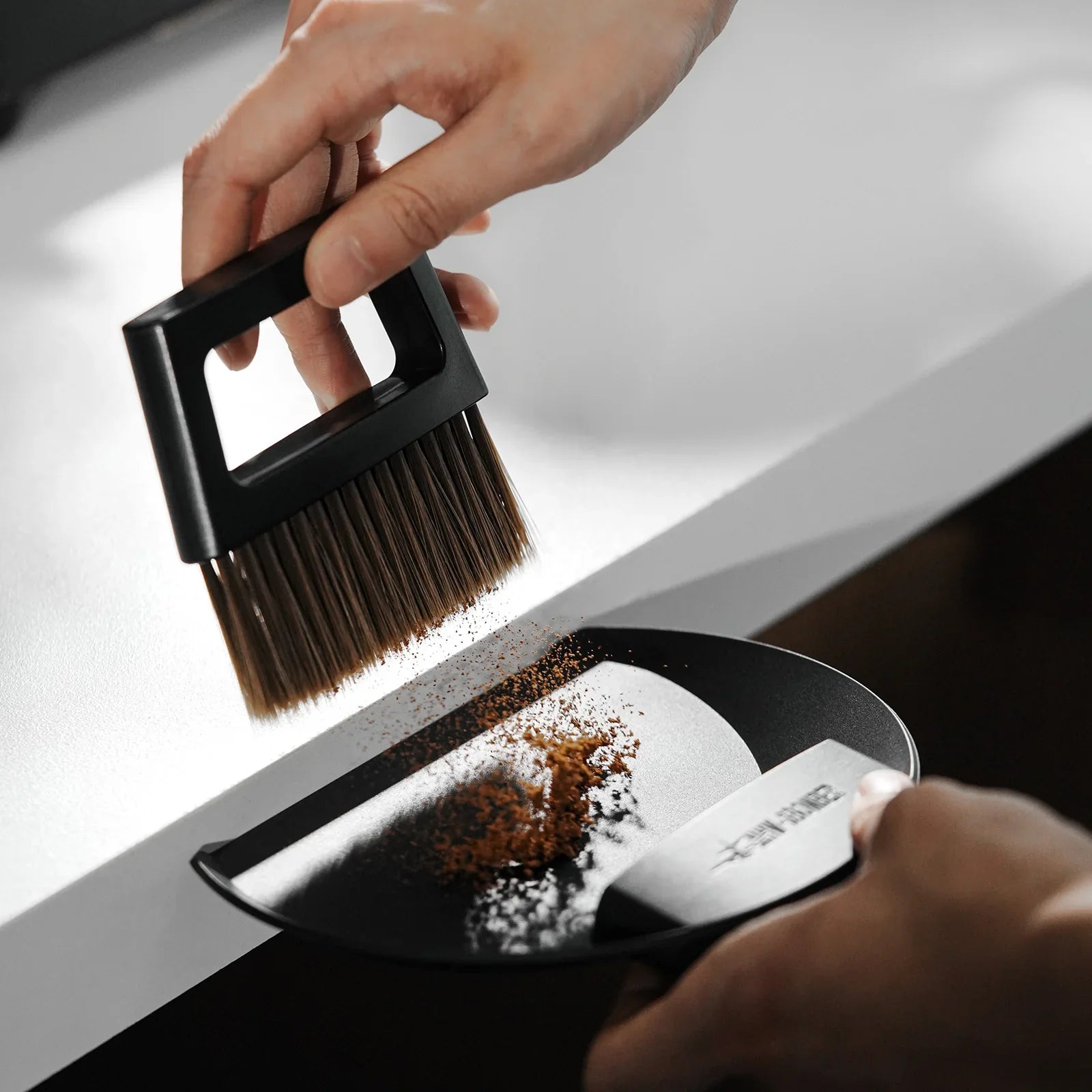 MHW-3BOMBER Coffee Bar Brush