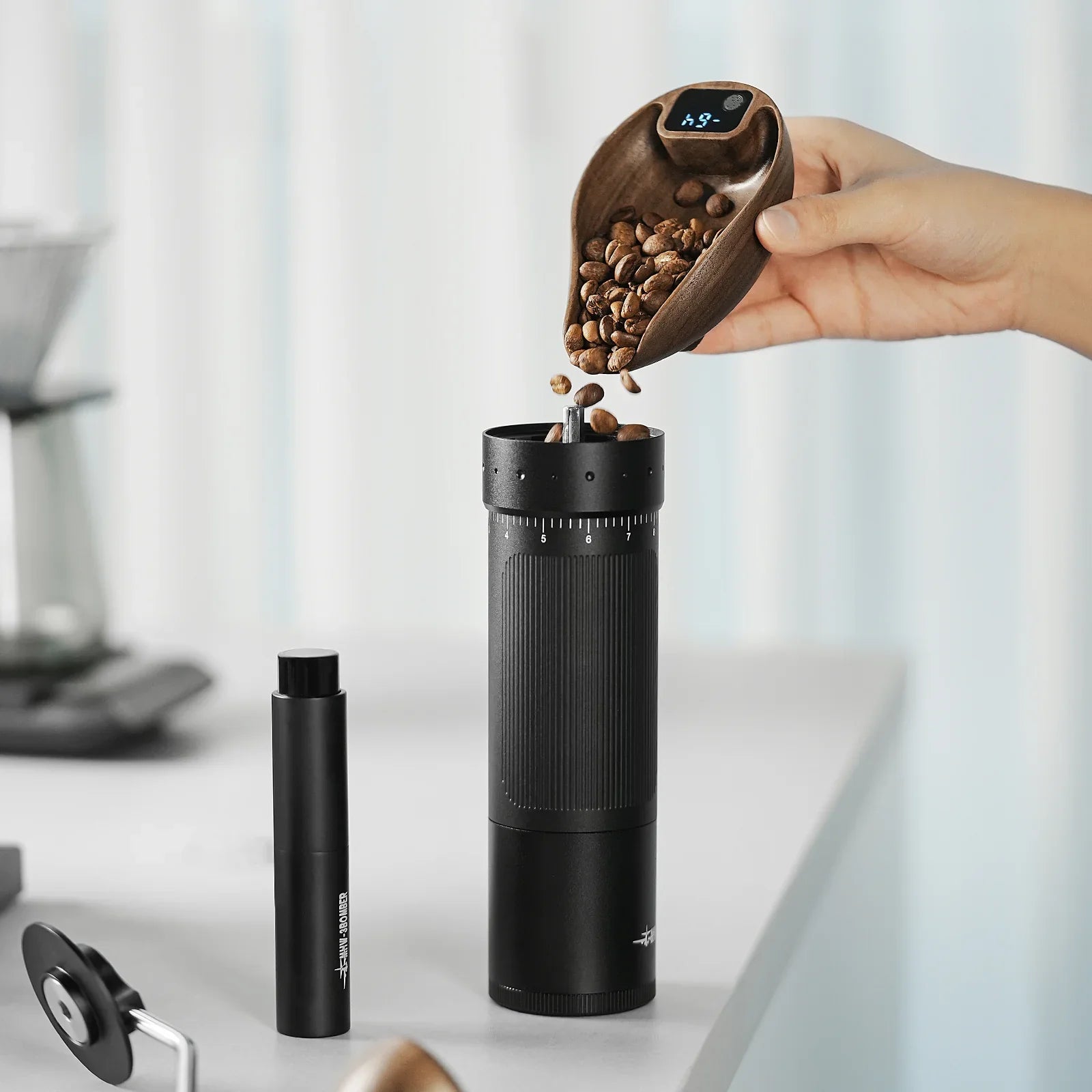 MHW-3BOMBER Ovo Coffee Scale