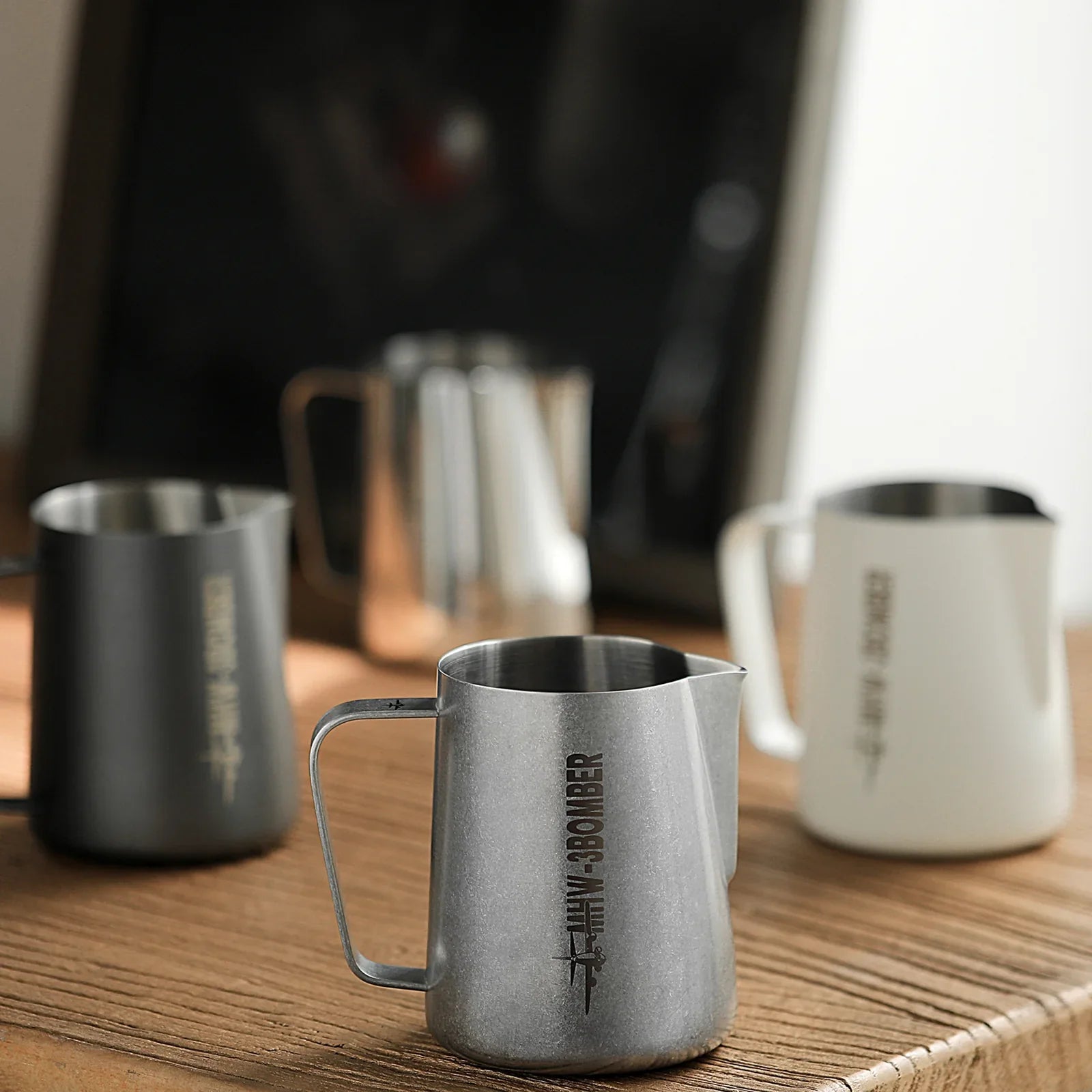 MHW-3BOMBER Milk Pitcher 3.0 Sanding