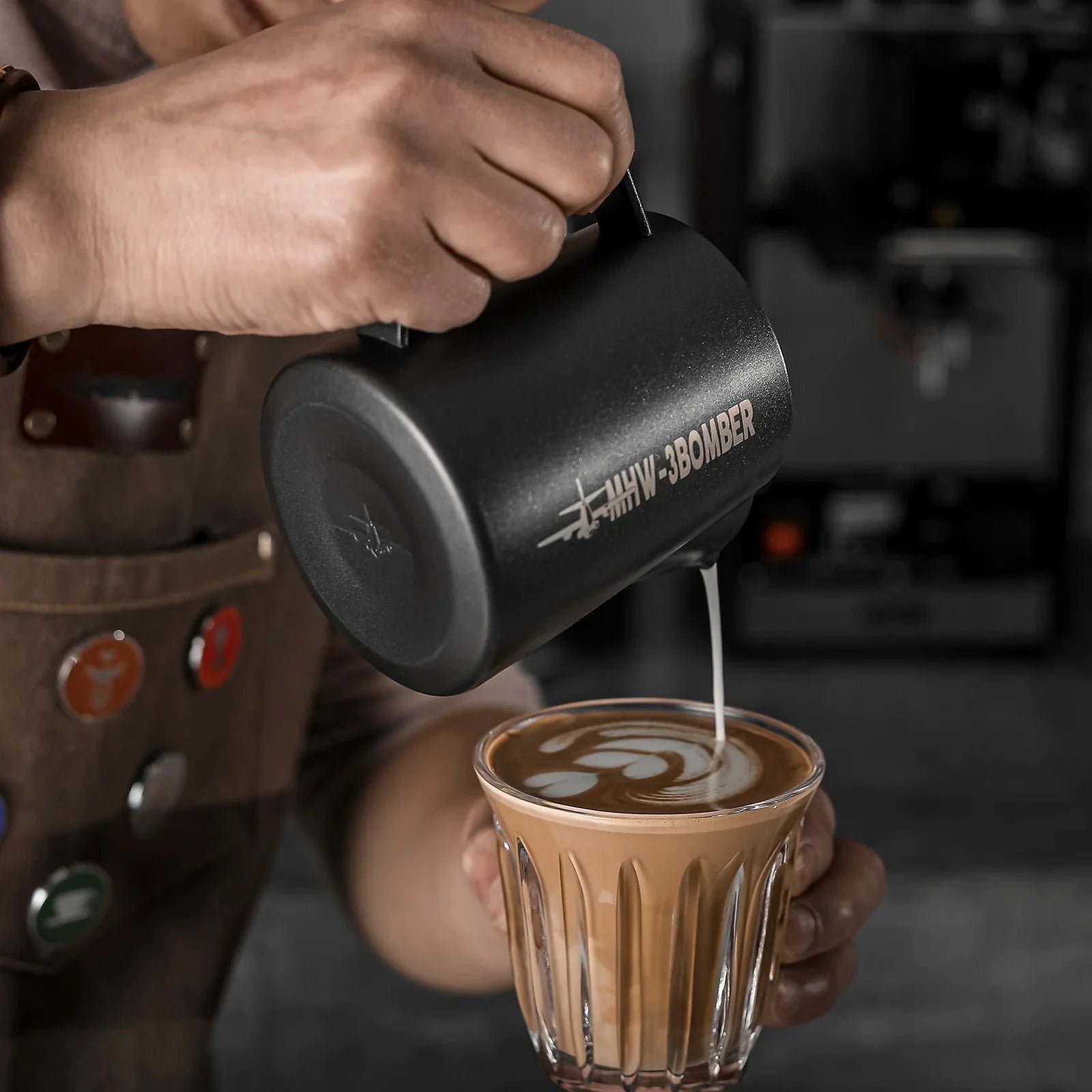 MHW-3BOMBER Milk Pitcher 5.0 Matte Black