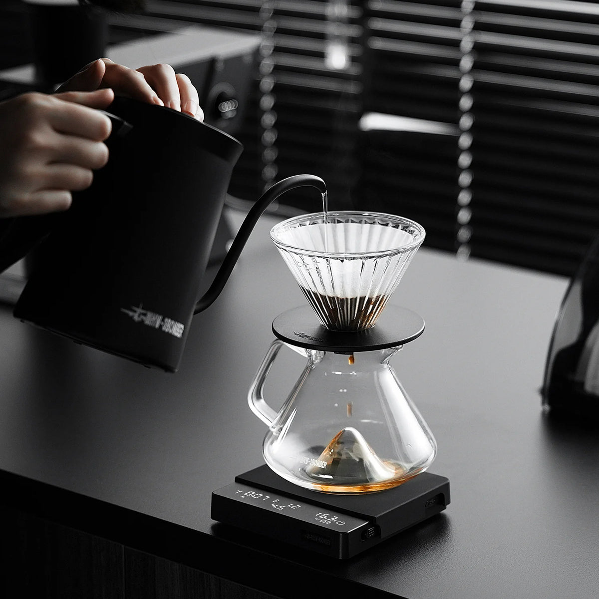 MHW-3BOMBER Cube Coffee Scale 3.0 Pro